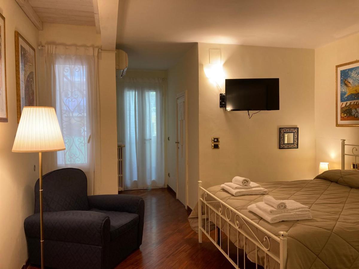 Araba Fenice Apartments - Bari Centro Екстер'єр фото