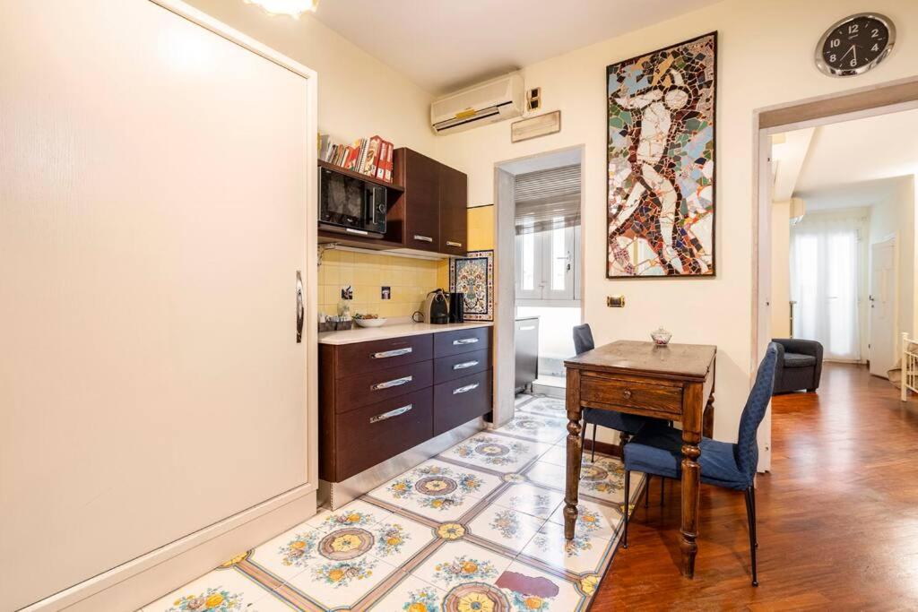 Araba Fenice Apartments - Bari Centro Екстер'єр фото
