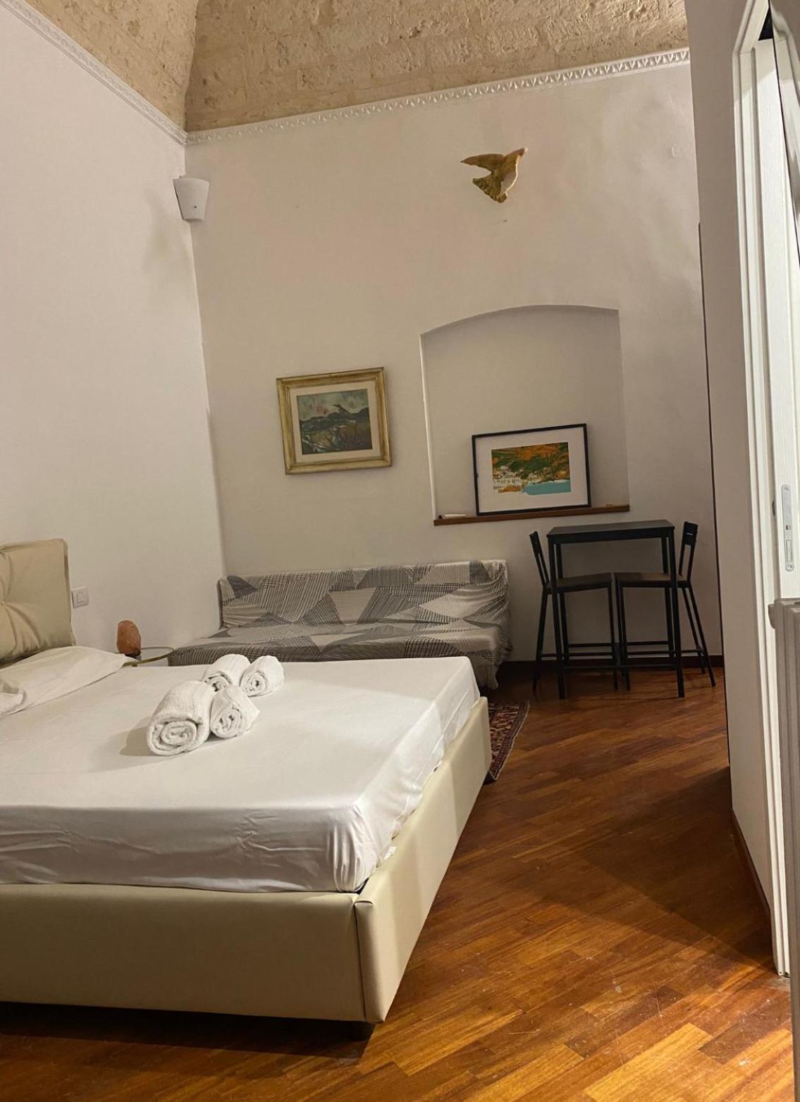 Araba Fenice Apartments - Bari Centro Екстер'єр фото